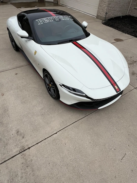 2021 Ferrari Roma - Image 16 of 31