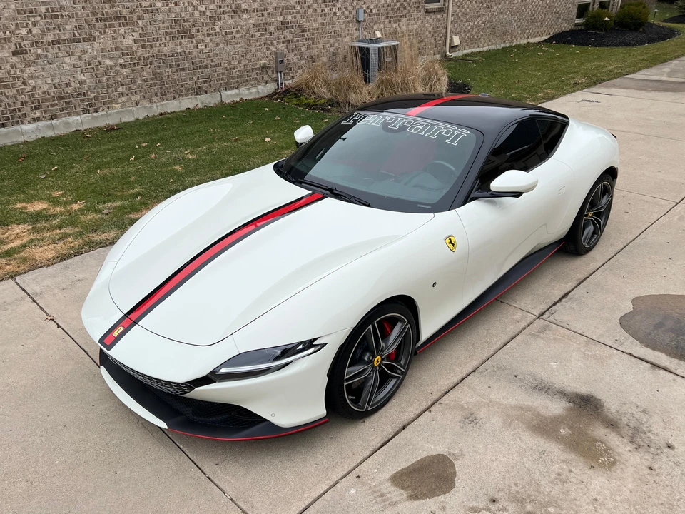2021 Ferrari Roma - Image 8 of 31