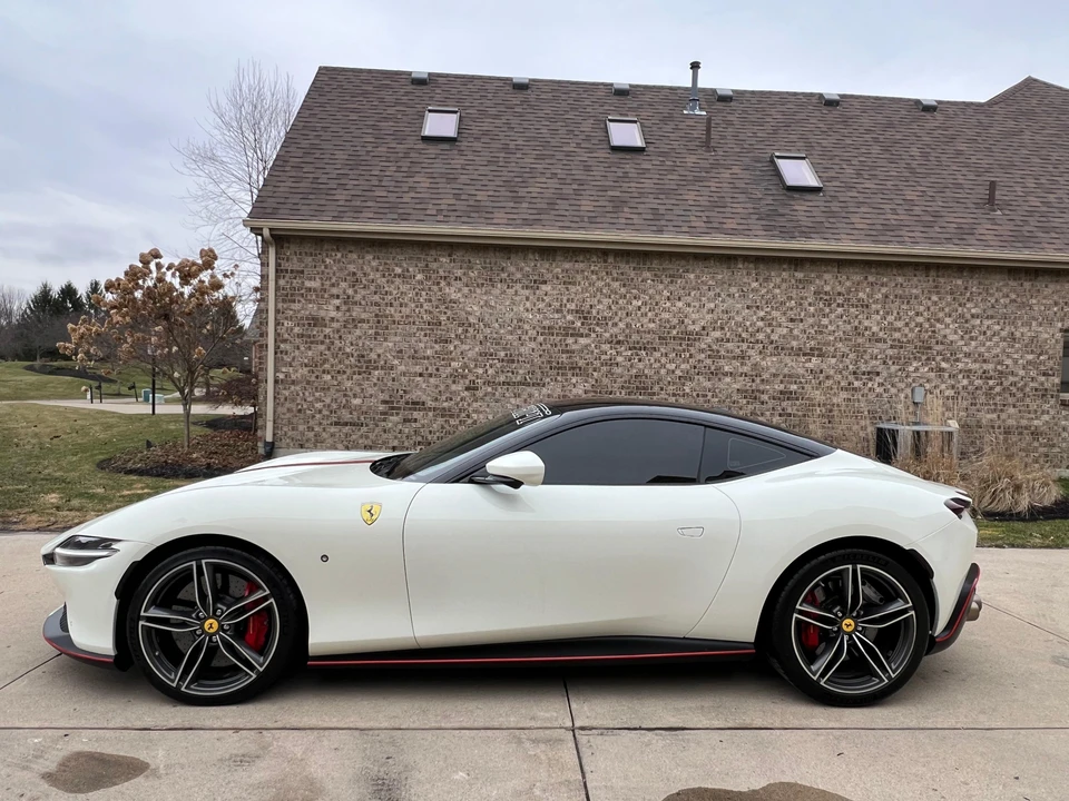 2021 Ferrari Roma - Image 10 of 31