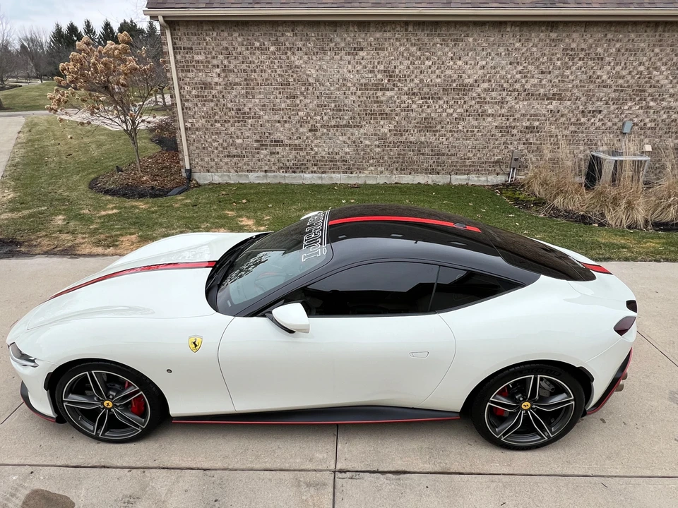 2021 Ferrari Roma - Image 9 of 31