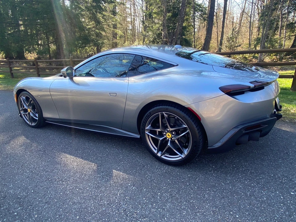 2021 Ferrari Roma - Image 7 of 31