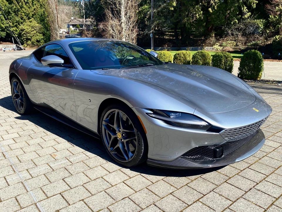 2021 Ferrari Roma - Image 30 of 31