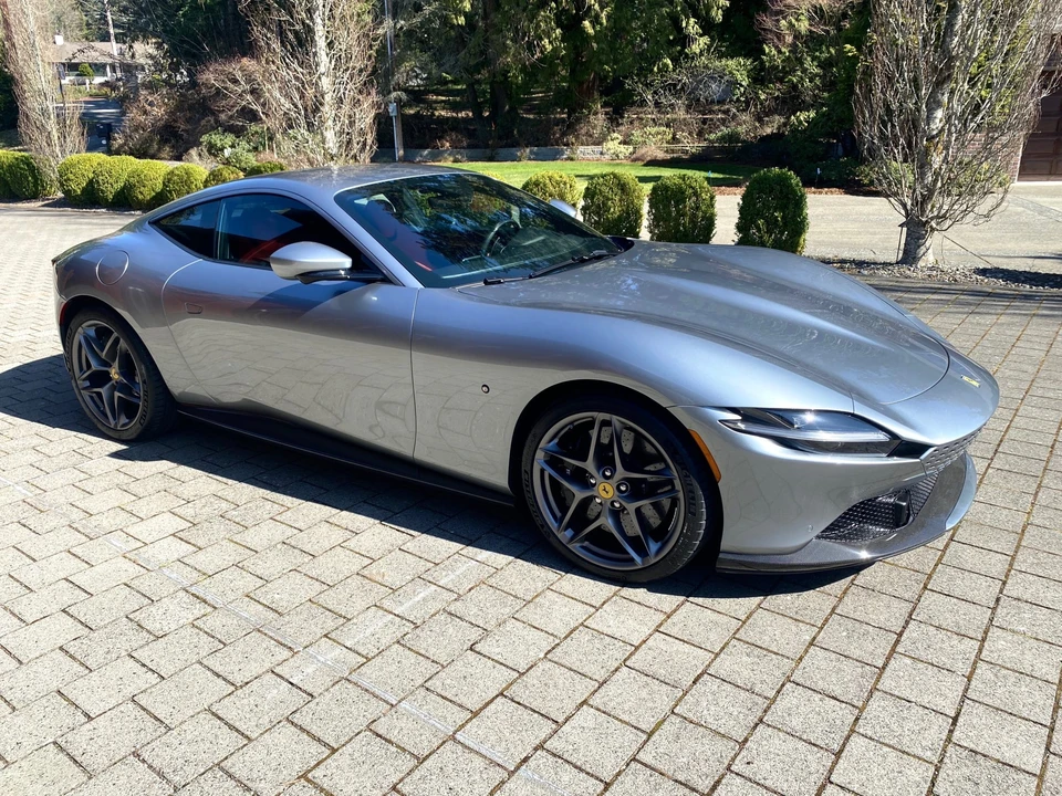 2021 Ferrari Roma - Image 29 of 31
