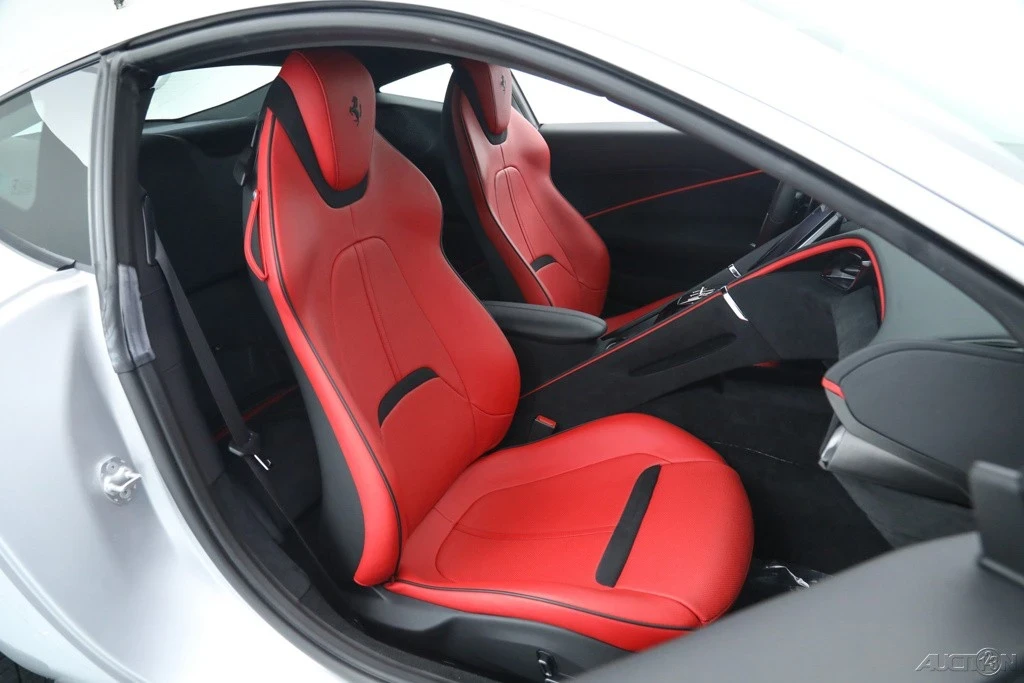 2021 Ferrari Roma - Image 20 of 21