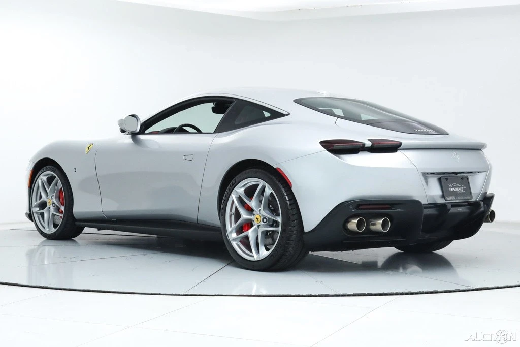 2021 Ferrari Roma - Image 7 of 21