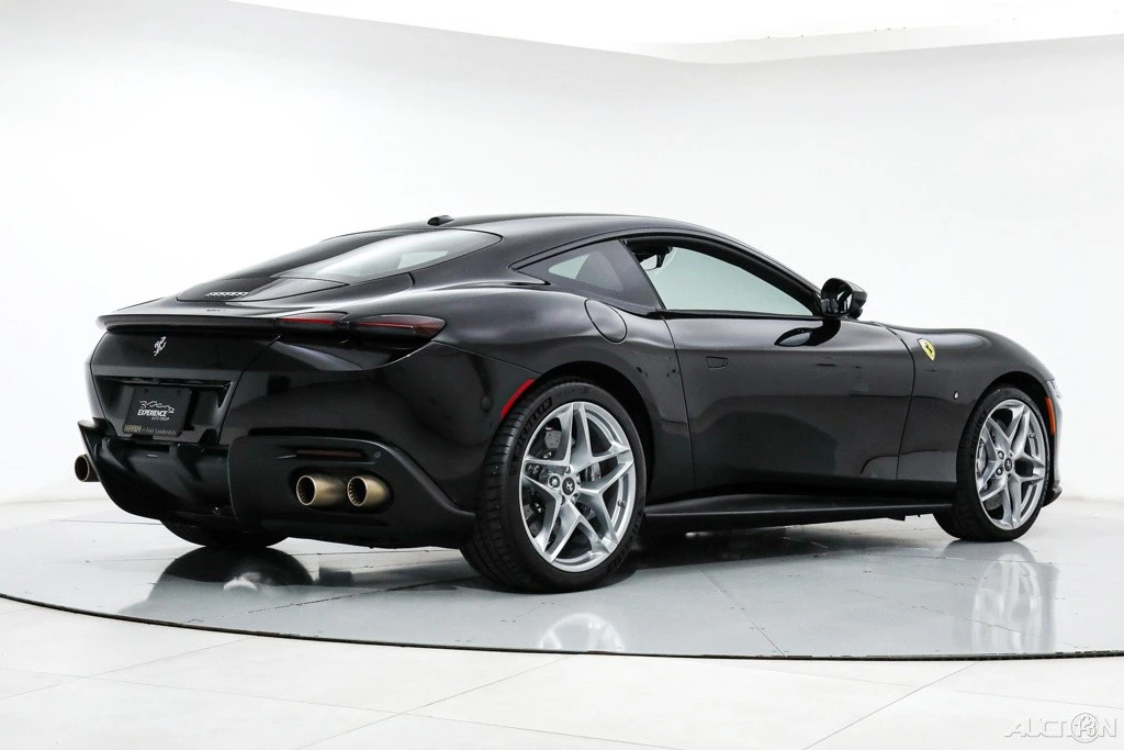 2021 Ferrari Roma - Image 3 of 21