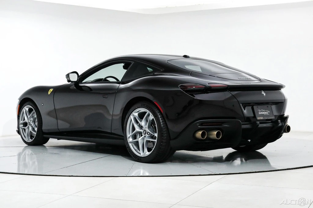 2021 Ferrari Roma - Image 7 of 21