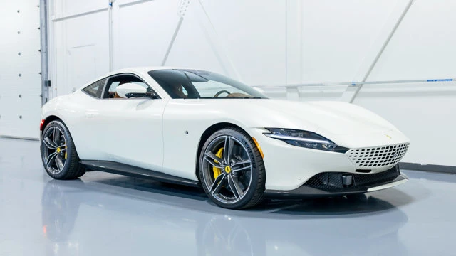 2021 Ferrari Roma - Image 12 of 15