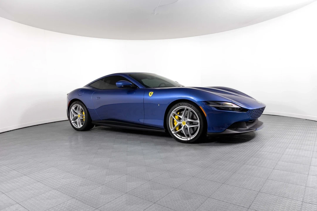 2021 Ferrari Roma - Image 15 of 21