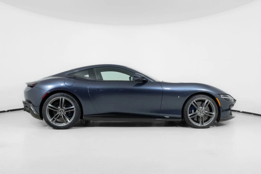 2021 Ferrari Roma - Image 10 of 21