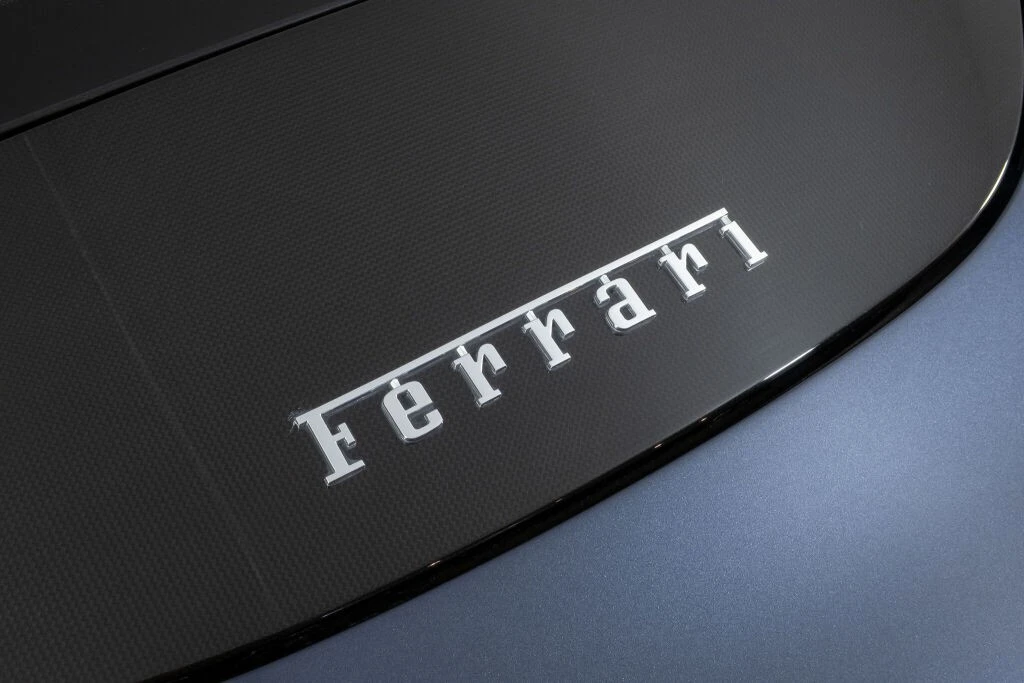 2021 Ferrari Roma - Image 19 of 31