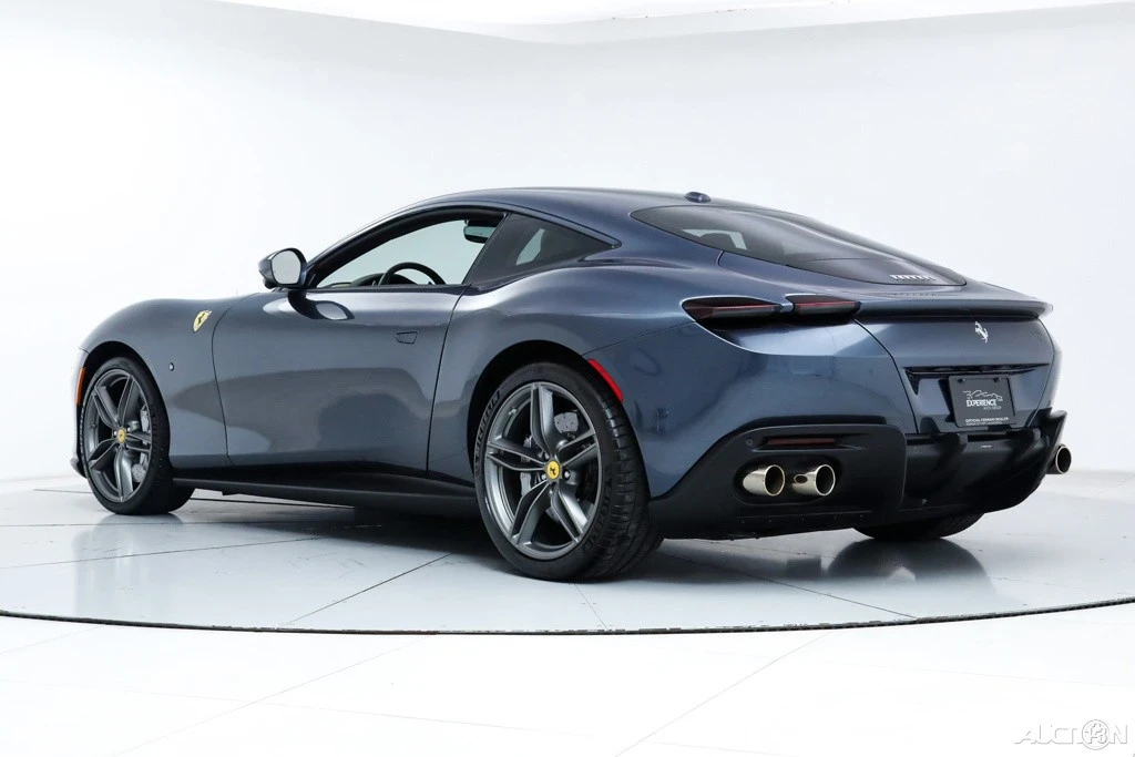 2021 Ferrari Roma - Image 7 of 21