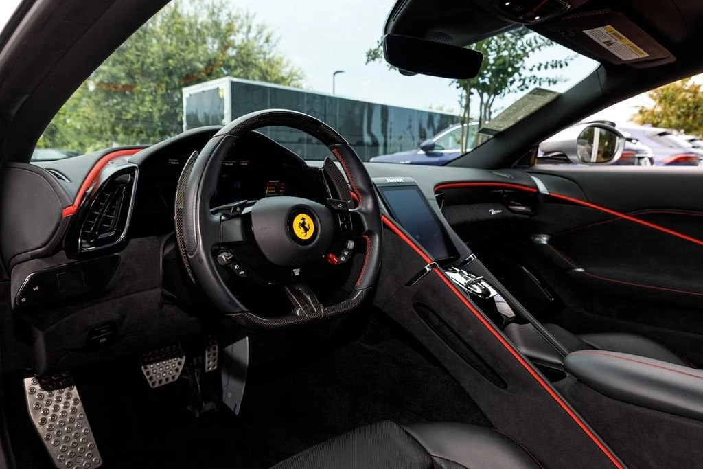 2021 Ferrari Roma - Image 9 of 31