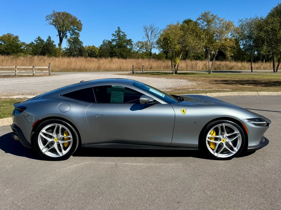 2021 Ferrari Roma - Image 6 of 12