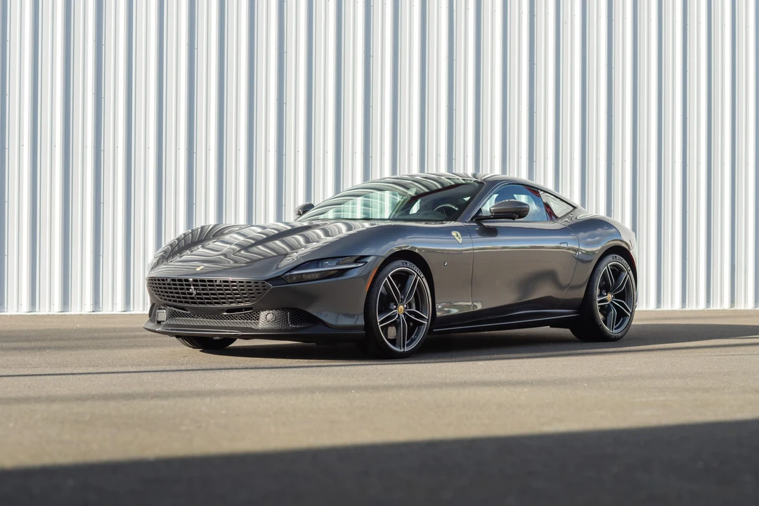 2021 Ferrari Roma - Image 13 of 31