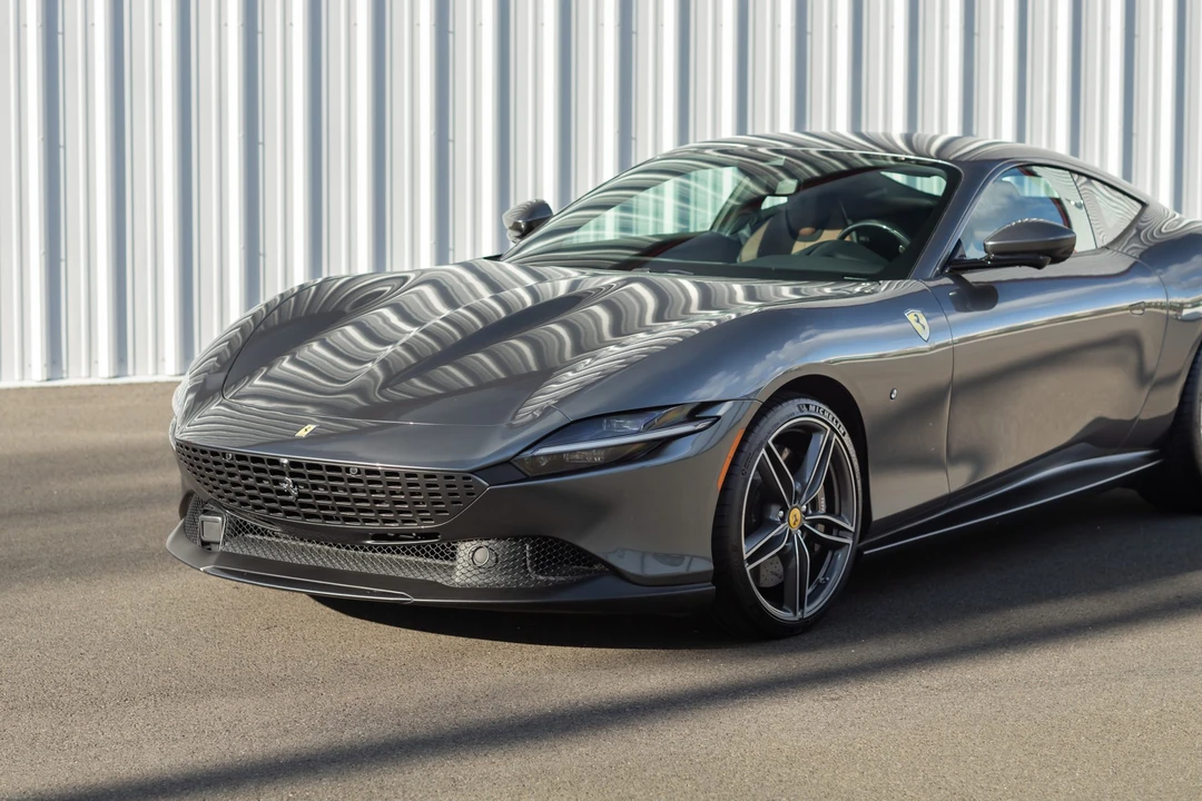 2021 Ferrari Roma - Image 25 of 31
