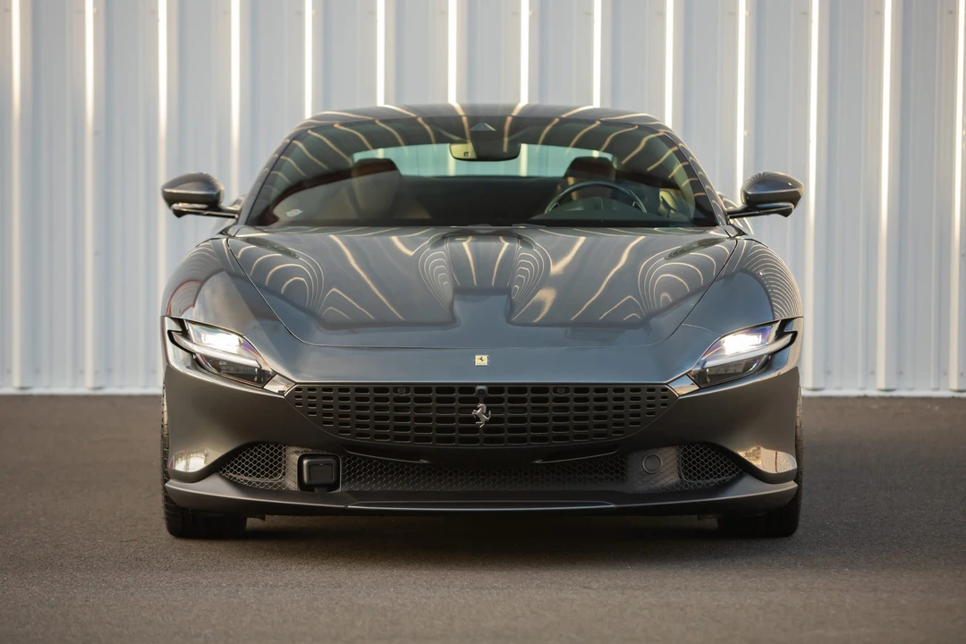 2021 Ferrari Roma - Image 17 of 31