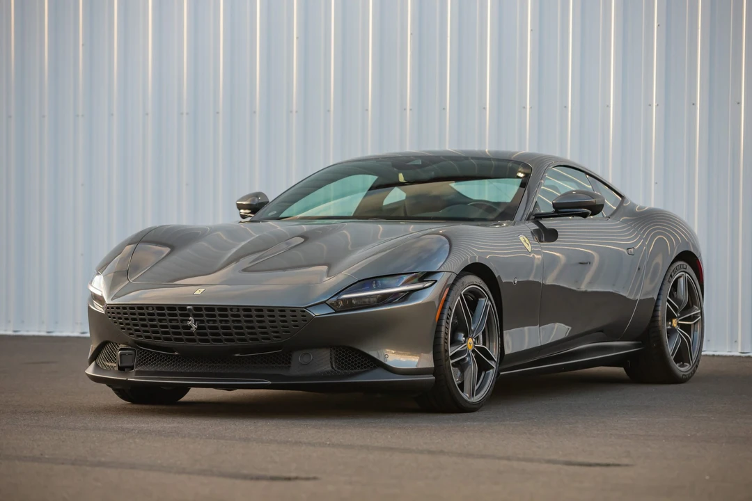 2021 Ferrari Roma - Image 14 of 31