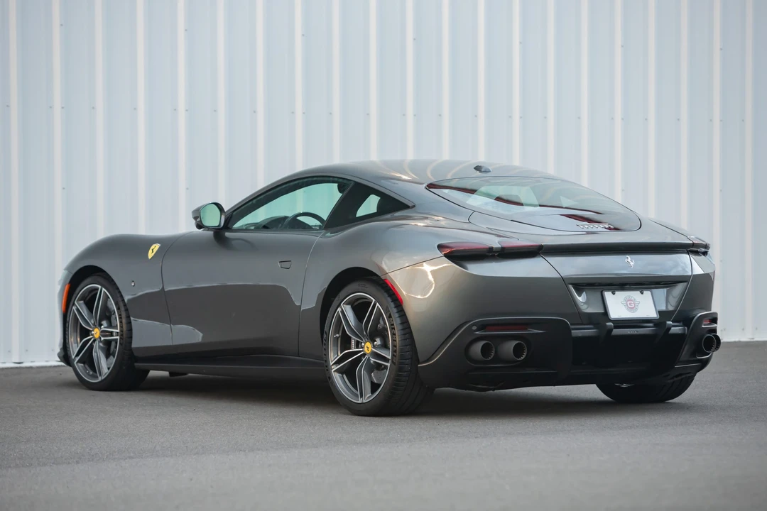 2021 Ferrari Roma - Image 23 of 31
