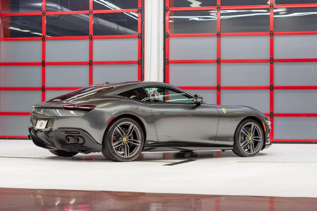 2021 Ferrari Roma - Image 8 of 31