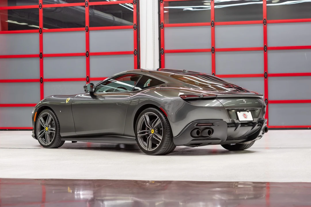 2021 Ferrari Roma - Image 10 of 31
