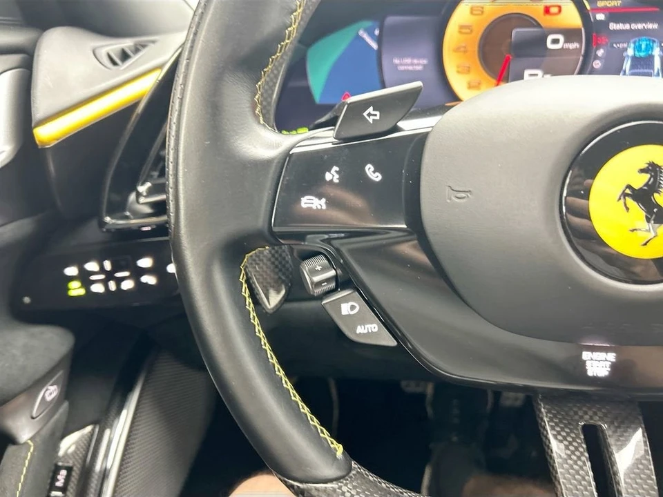 2021 Ferrari Roma - Image 11 of 31