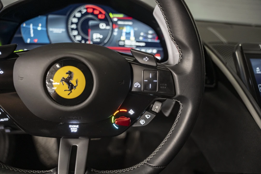 2021 Ferrari Roma - Image 30 of 31