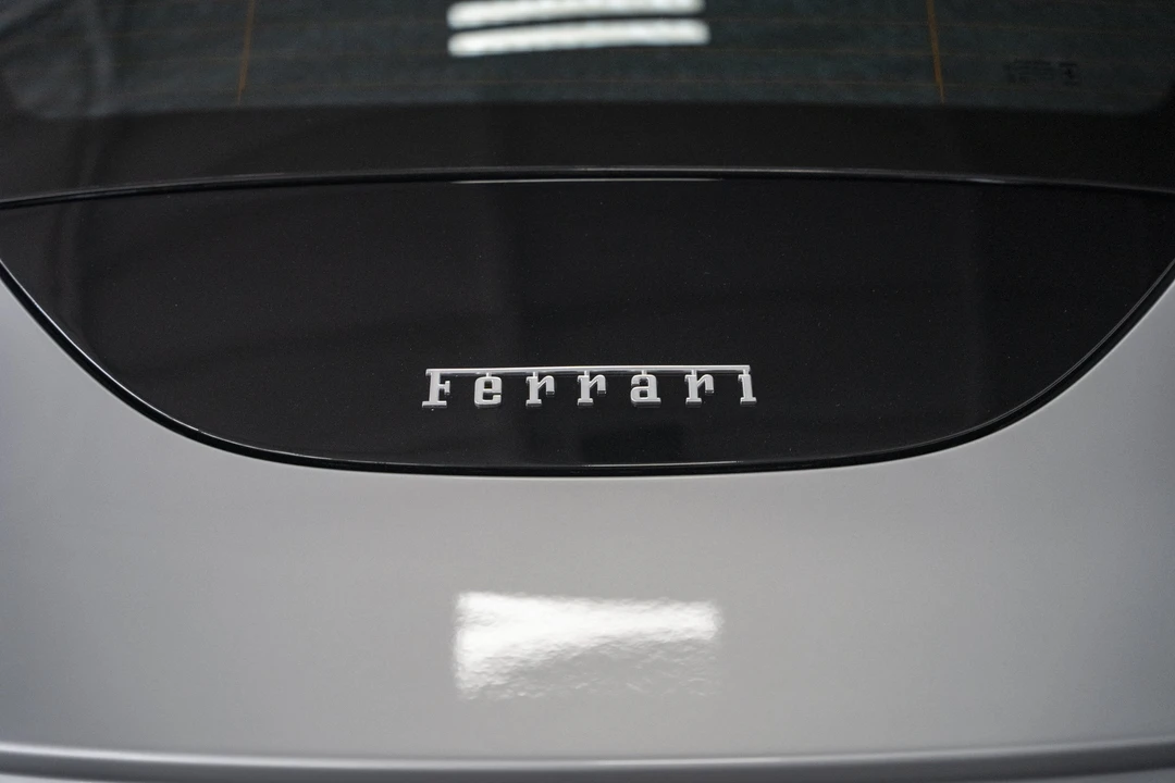 2021 Ferrari Roma - Image 12 of 31