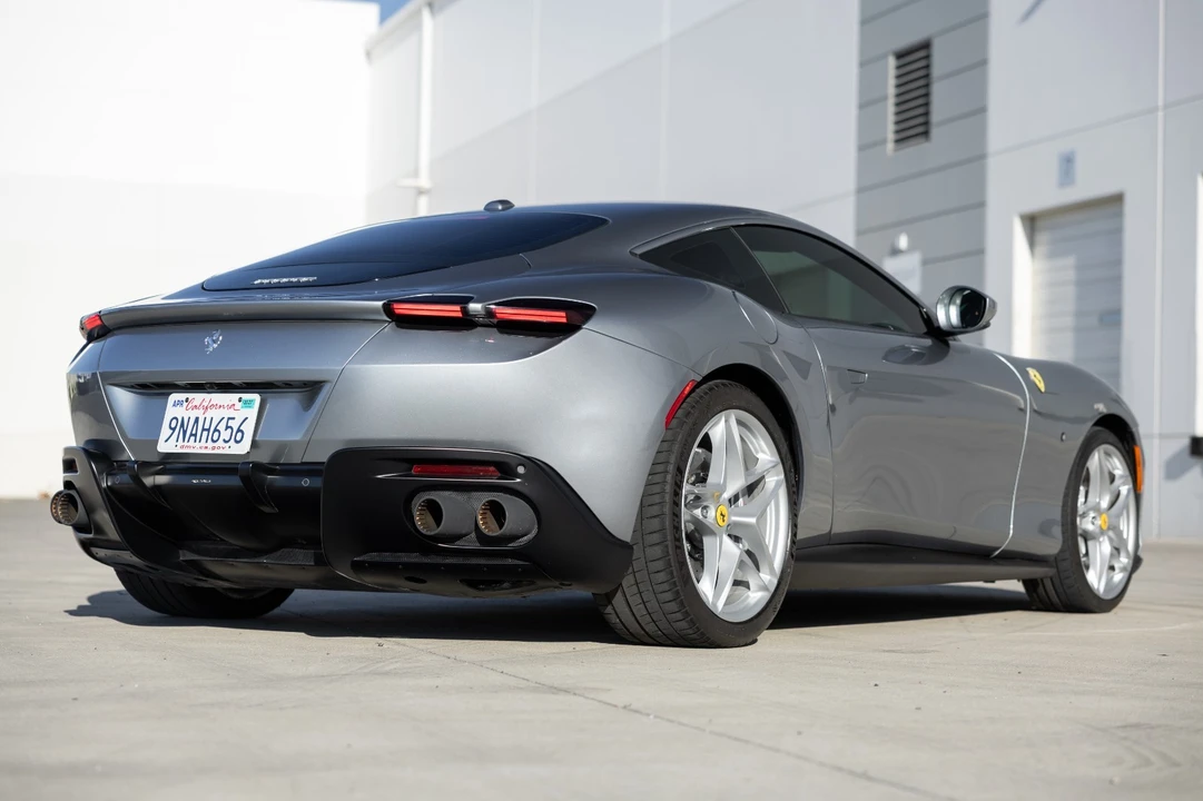 2021 Ferrari Roma - Image 5 of 12