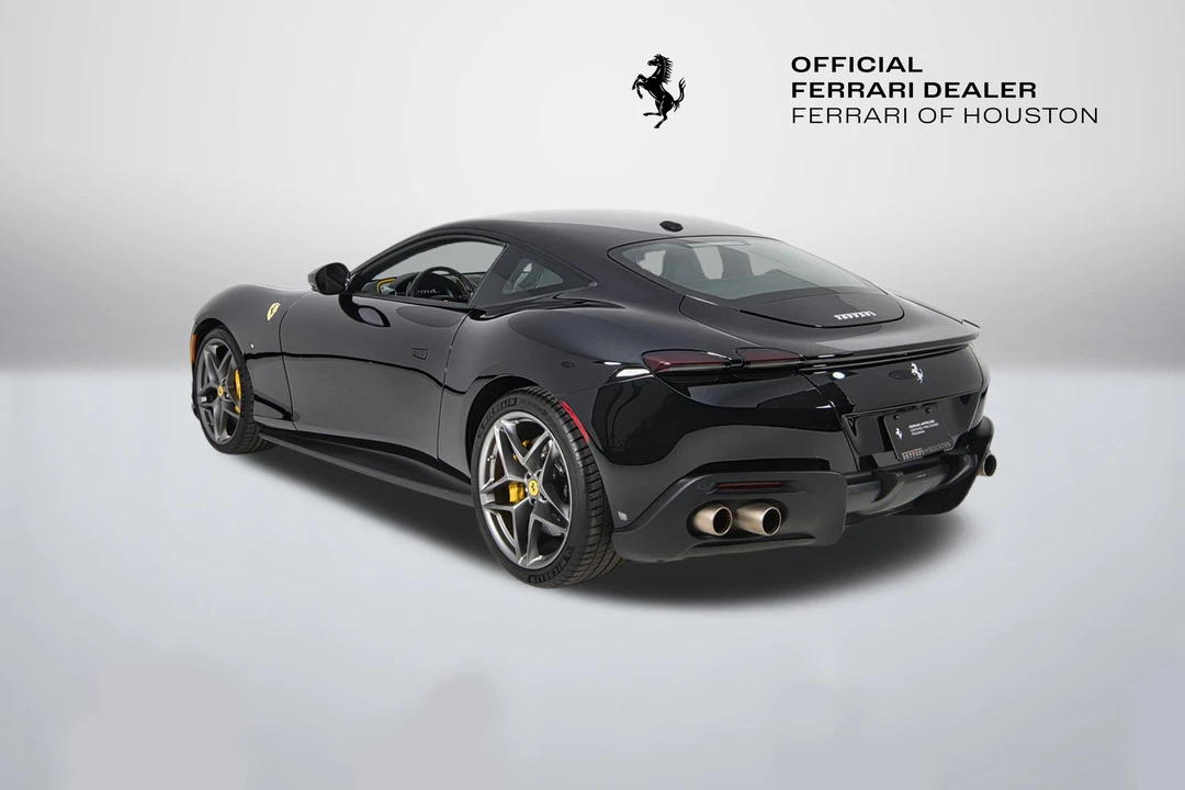 2021 Ferrari Roma - Image 2 of 31