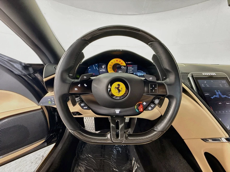 2021 Ferrari Roma - Image 10 of 31