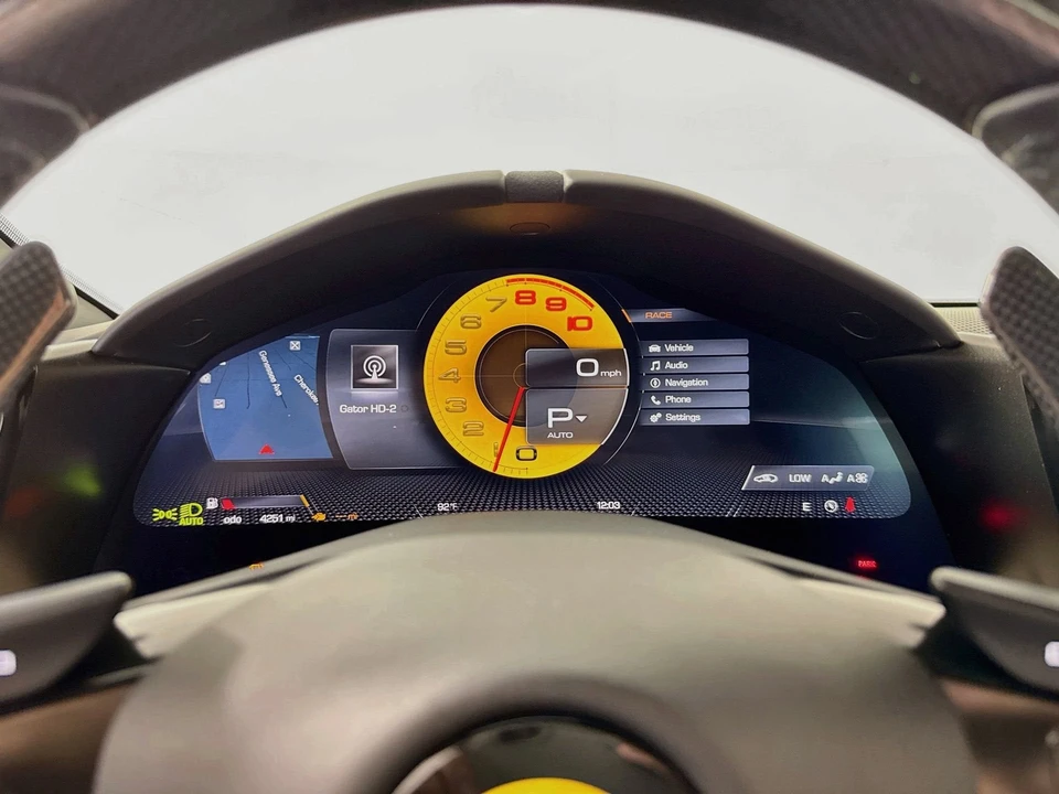 2021 Ferrari Roma - Image 11 of 31
