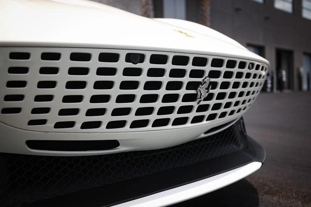 2021 Ferrari Roma - Image 11 of 31