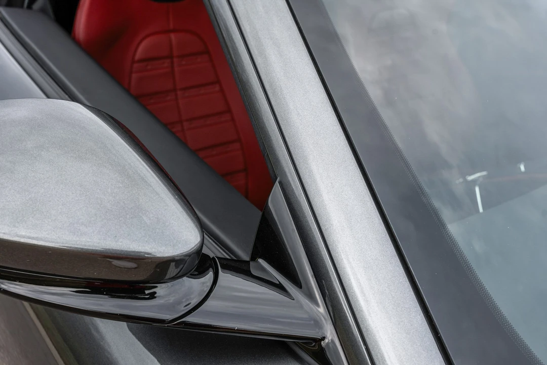 2021 Ferrari Roma - Image 18 of 31