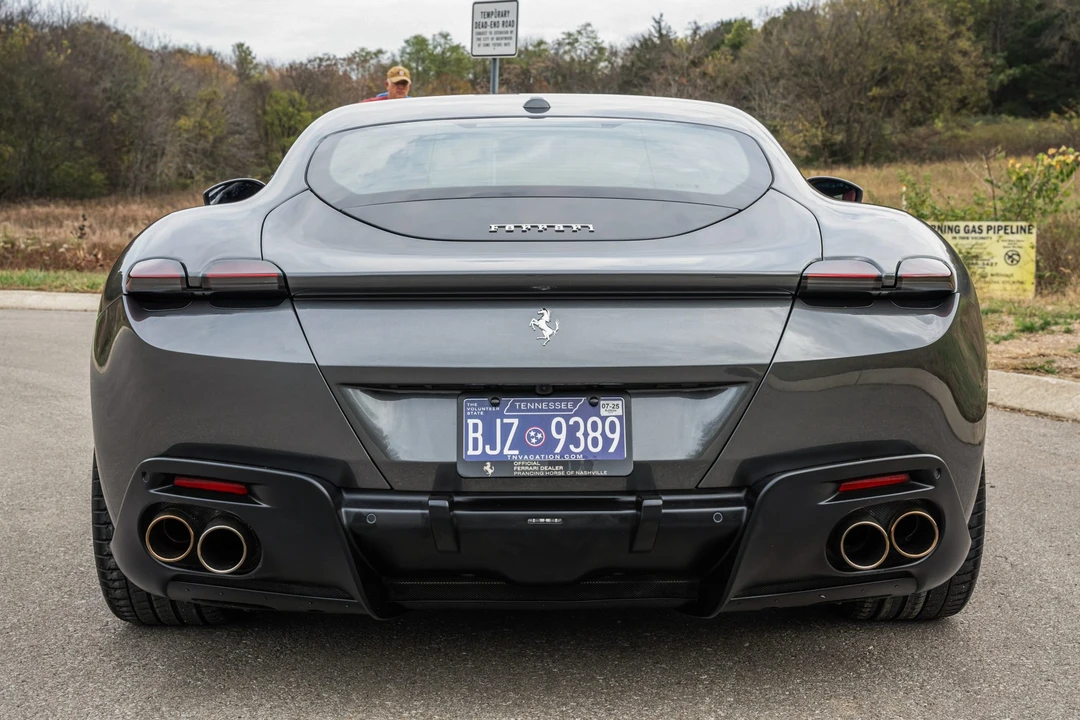 2021 Ferrari Roma - Image 9 of 31