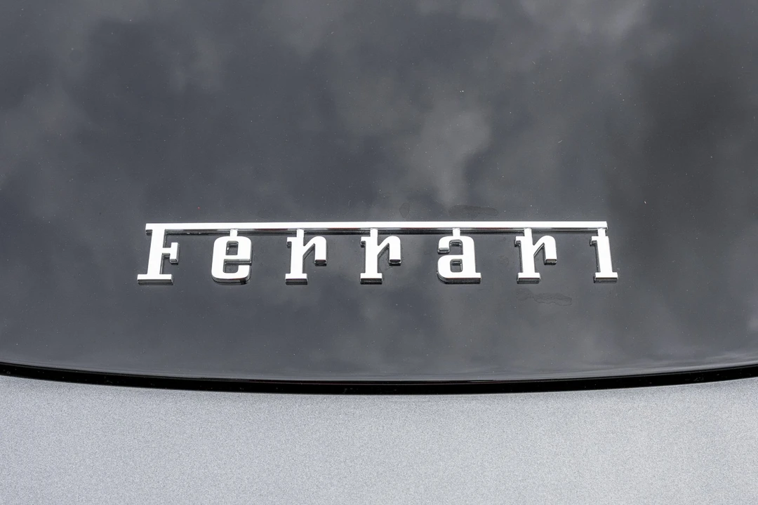 2021 Ferrari Roma - Image 25 of 31