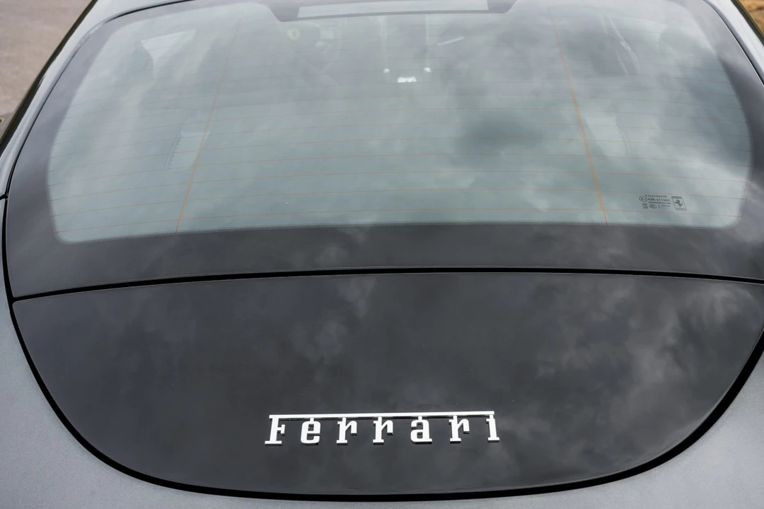 2021 Ferrari Roma - Image 24 of 31