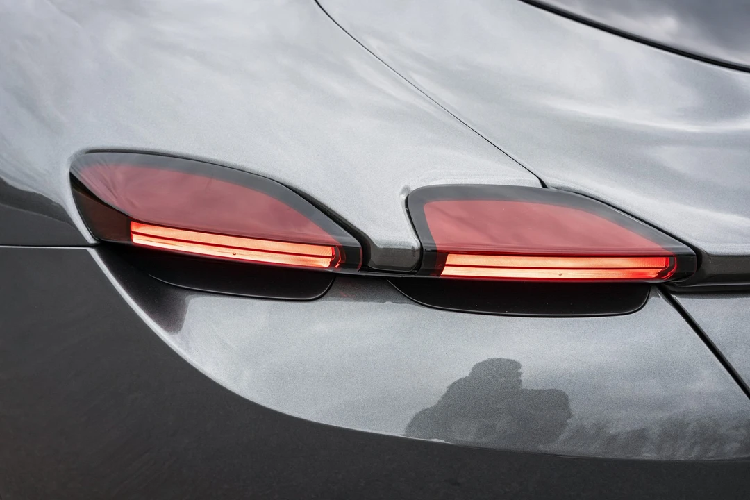 2021 Ferrari Roma - Image 27 of 31