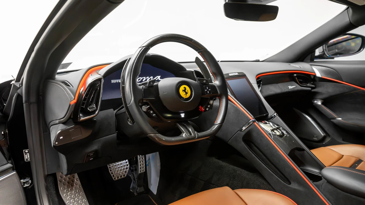 2021 Ferrari Roma - Image 4 of 31