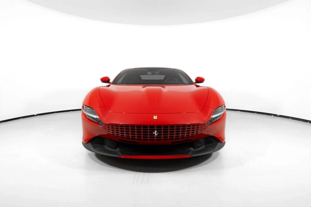 2021 Ferrari Roma - Image 13 of 21