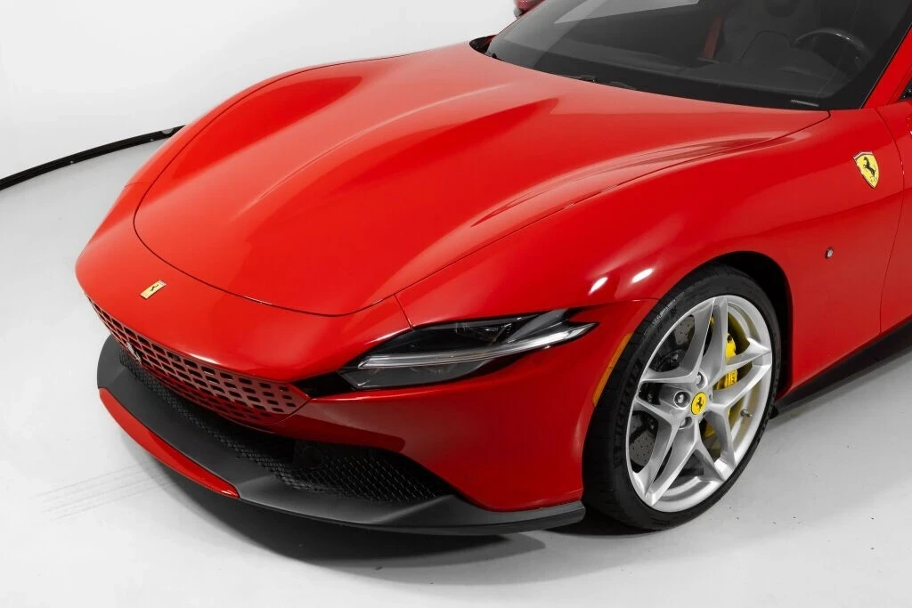 2021 Ferrari Roma - Image 15 of 21