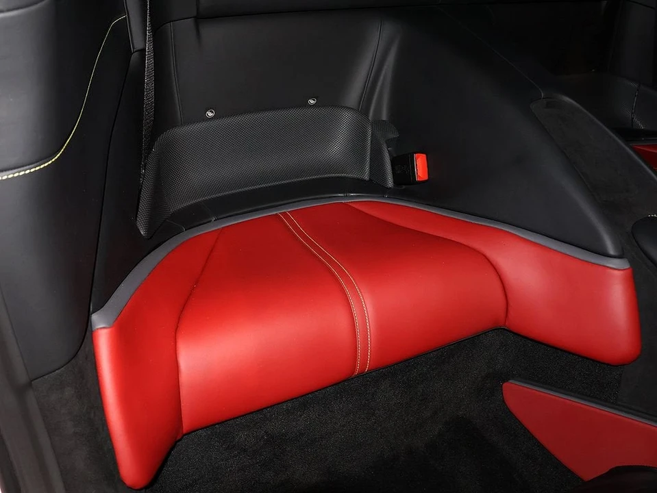 2021 Ferrari Roma - Image 31 of 31