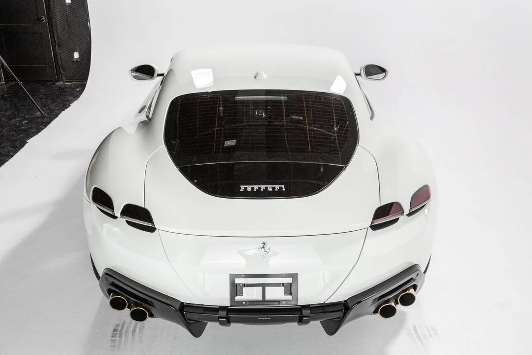 2021 Ferrari Roma - Image 11 of 31