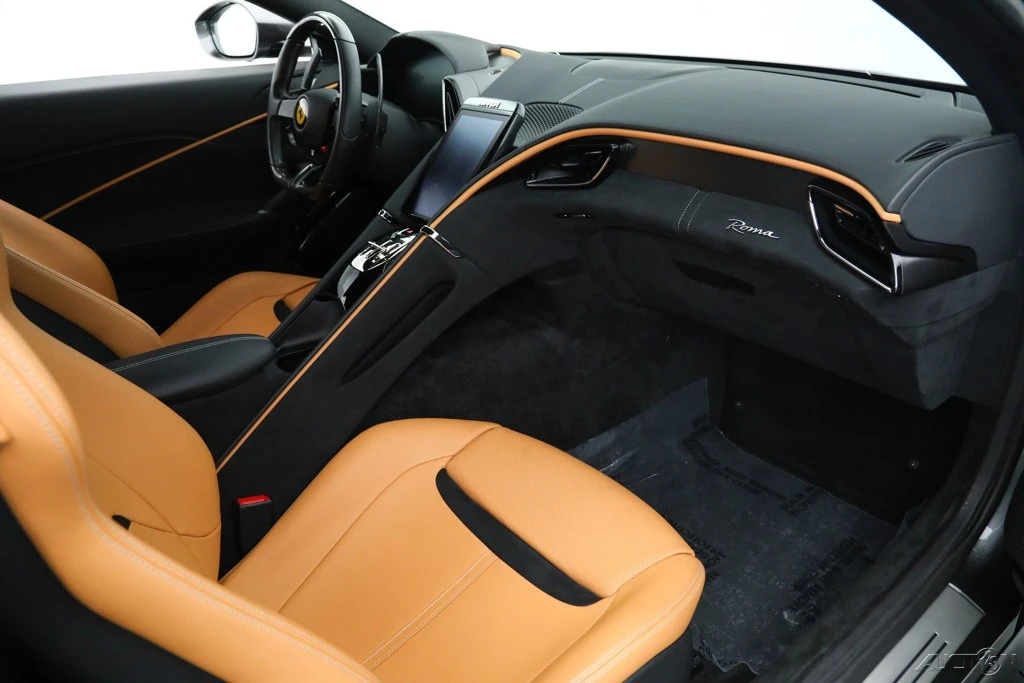 2021 Ferrari Roma - Image 19 of 21