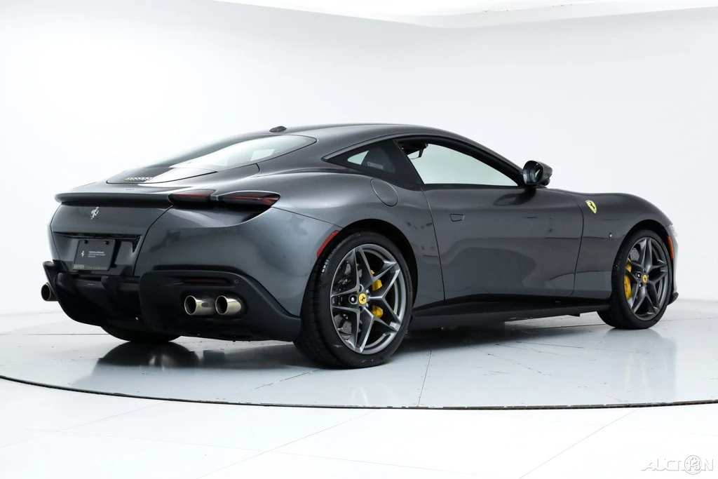 2021 Ferrari Roma - Image 3 of 21