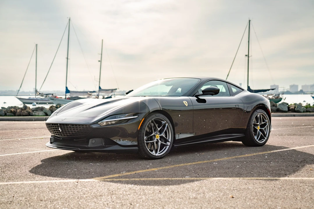 2021 Ferrari Roma - Image 3 of 31