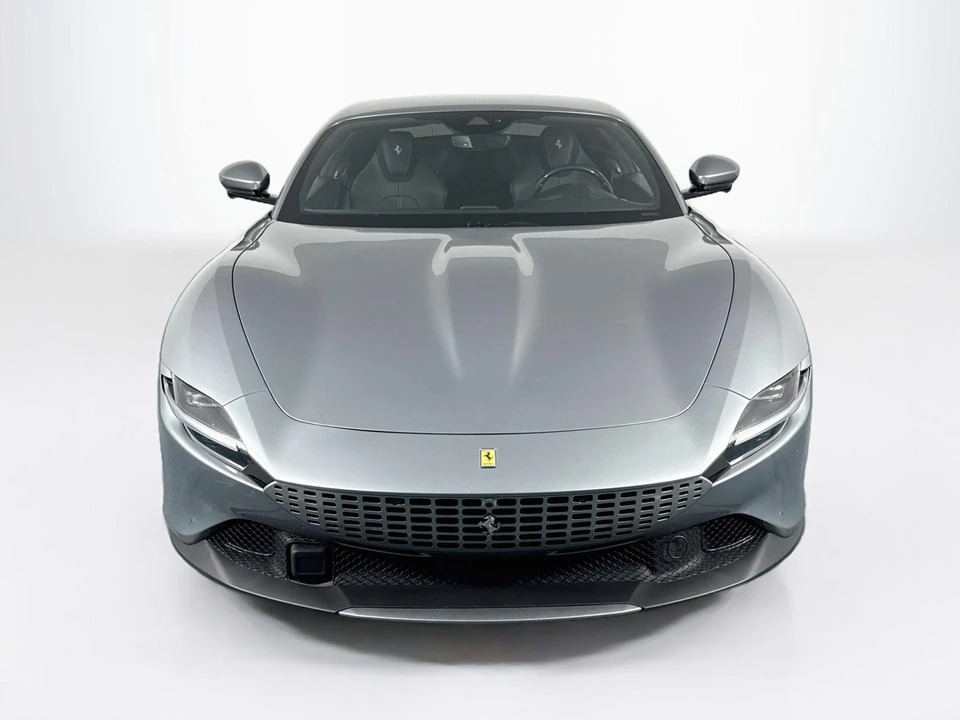 2021 Ferrari Roma - Image 2 of 31