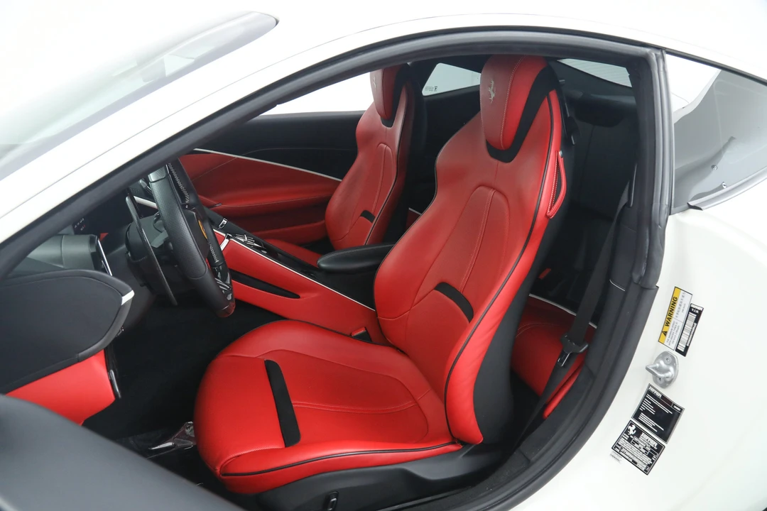 2021 Ferrari Roma - Image 5 of 31