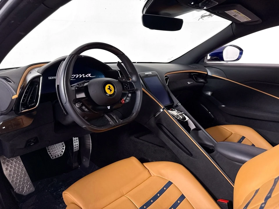 2021 Ferrari Roma - Image 20 of 30