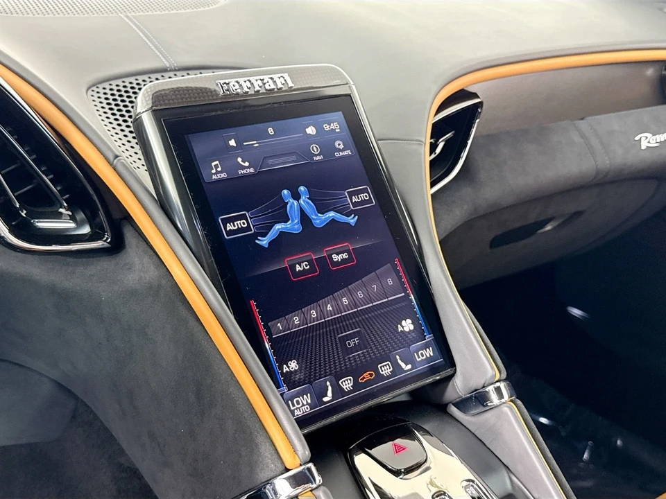 2021 Ferrari Roma - Image 12 of 30